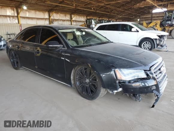 ✅ 2011 Audi A8 • VIN: WAURVAFD5BN019557 • Lot: 54801035. Wystawiony na Copart z przebiegiem 148 688 mil. Bezpłatny archiwum sprzedaży aukcyjnych z USA i szczegółowy raport historii pojazdu na DreamBid. Zdjęcie 4.
