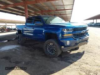 2018 Chevrolet Silverado 1500 LT с VIN 3GCUKREC3JG382038, выставлен на аукционе IAAI как лот 43220792 с пробегом 101 358 миль миль и . История ставок и продаж доступна на DreamBid. Изображение 1.