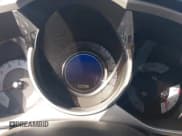 ✅ 2012 Cadillac SRX Premium Collection • VIN: 3GYFNCE34CS511833 • Lot: 43339091. Wystawiony na IAAI z przebiegiem 172 706 mil. Bezpłatny archiwum sprzedaży aukcyjnych z USA i szczegółowy raport historii pojazdu na DreamBid. Zdjęcie 7.