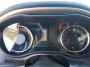 ✅ 2019 Dodge Challenger R/T Scat Pack Widebody • VIN: 2C3CDZFJ3KH694658 • Lot: 81428584. Wystawiony na Copart z przebiegiem Nie podano. Bezpłatny archiwum sprzedaży aukcyjnych z USA i szczegółowy raport historii pojazdu na DreamBid. Zdjęcie 9.