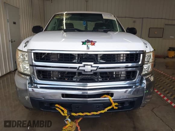 ✅ 2009 Chevrolet Silverado 2500HD • VIN: 1GCHK49699E105437 • Лот: 41264462. Опубликован ранее на IAAI с пробегом 306 561 миль. Бесплатный доступ к архиву аукционных продаж из США и подробный отчёт об истории автомобиля на DreamBid. Изображение 12.