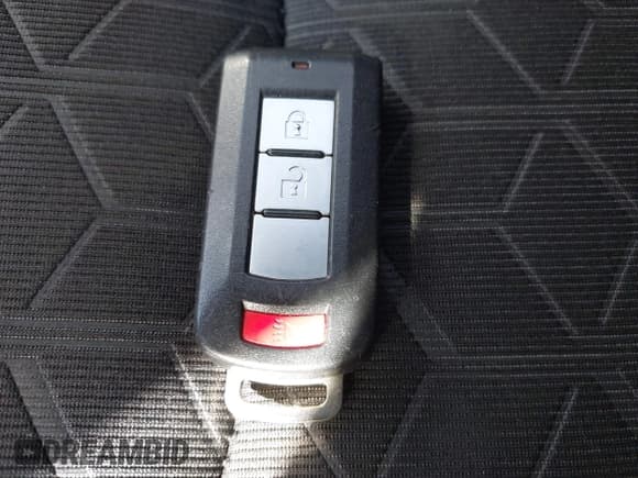 ✅ 2020 Mitsubishi Outlander ES • VIN: JA4AR3AU4LU024712 • Lot: 43433519. Listed on IAAI with 63,260 mi. Free auction sales archive from the USA and detailed vehicle history report at DreamBid. Image 11.