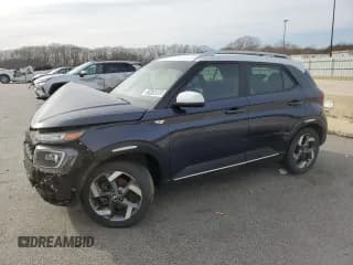 ✅ 2022 Hyundai Venue Limited • VIN: KMHRC8A39NU145796 • Lot: 51476085. Listed on Copart with 21,479 mi. Free auction sales archive from the USA and detailed vehicle history report at DreamBid. Image 1.