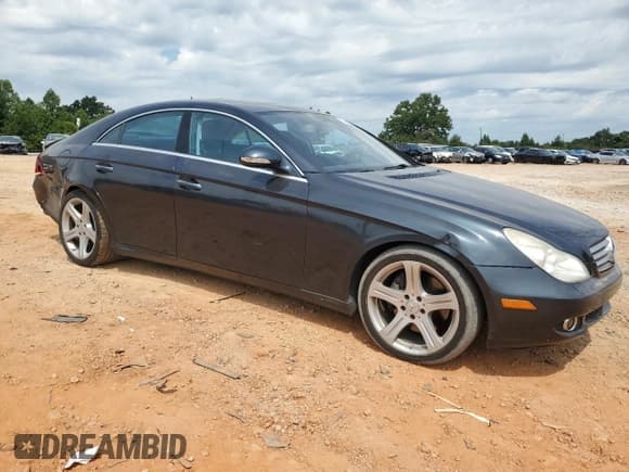 ✅ 2007 Mercedes-Benz CLS 550 • VIN: WDDDJ72X57A091617 • Лот: 70836065. Опубликован ранее на Copart с пробегом 160 529 миль. Бесплатный доступ к архиву аукционных продаж из США и подробный отчёт об истории автомобиля на DreamBid. Изображение 4.