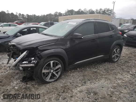 ✅ 2021 Hyundai Kona Limited • VIN: KM8K3CA5XMU635281 • Лот: 37323204. Опубликован ранее на Copart с пробегом 16 731 миль. Бесплатный доступ к архиву аукционных продаж из США и подробный отчёт об истории автомобиля на DreamBid. Изображение 1.