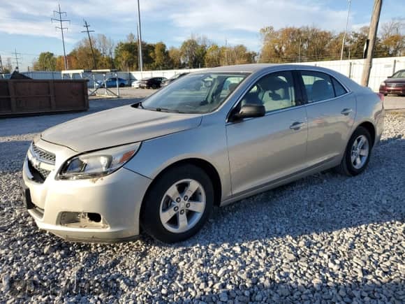 2013 Chevrolet Malibu LS с VIN 1G11B5SA4DF327997, выставлен на аукционе Copart как лот 90065415 с пробегом 66 905 миль миль и Списание • Salvage title. История ставок и продаж доступна на DreamBid. Изображение 1.