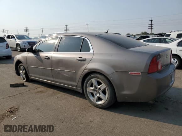 ✅ 2010 Chevrolet Malibu 1LT • VIN: 1G1ZC5EB3AF286634 • Lot: 70680604. Listed on Copart with 177,533 mi. Free auction sales archive from the USA and detailed vehicle history report at DreamBid. Image 2.