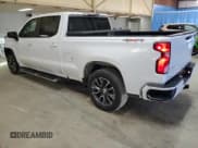 ✅ 2022 Chevrolet Silverado 1500 RST • VIN: 1GCUDEED3NZ621847 • Лот: 68490455. Опубликован ранее на Copart с пробегом 55 824 миль. Бесплатный доступ к архиву аукционных продаж из США и подробный отчёт об истории автомобиля на DreamBid. Изображение 2.