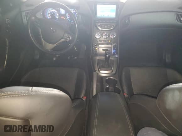 2013 Hyundai Genesis Coupe 2.0T с VIN KMHHT6KD6DU103365, выставлен на аукционе Copart как лот 82208944 с пробегом 76 853 миль миль и Чистый • Clean title. История ставок и продаж доступна на DreamBid. Изображение 8.