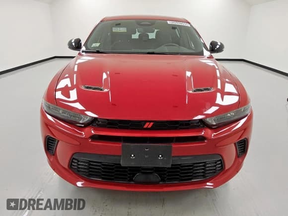 ✅ 2024 Dodge Hornet R/T • VIN: ZACPDFCW8R3A30531 • Lot: 93532595. Wystawiony na Copart z przebiegiem 21 724 mil. Bezpłatny archiwum sprzedaży aukcyjnych z USA i szczegółowy raport historii pojazdu na DreamBid. Zdjęcie 5.