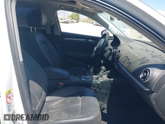 ✅ 2015 Audi A3 Premium • VIN: WAUBFGFFXF1001801 • Lot: 42575023. Listed on IAAI with 173,959 mi. Free auction sales archive from the USA and detailed vehicle history report at DreamBid. Image 5.