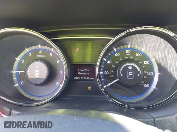 2013 Hyundai Sonata GLS with VIN 5NPEB4AC2DH572549, listed as a IAAI auction lot 43489096 with 327,659 mi miles and . Bid and sale history available at DreamBid. Image 7.