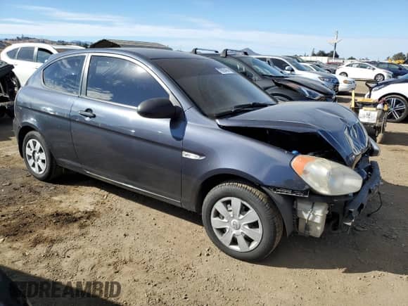 2007 Hyundai Accent GS z VIN KMHCM36C97U015759, wystawiony jako Copart lot #78693494 z przebiegiem 116 122 mil mil oraz Szkoda całkowita • Salvage title. Historia ofert i sprzedaży dostępna na DreamBid. Obrazek 4.