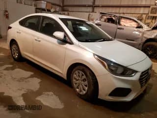 ✅ 2020 Hyundai Accent SE • VIN: 3KPC24A62LE098588 • Lot: 39159383. Wystawiony na Copart z przebiegiem 56 718 mil. Bezpłatny archiwum sprzedaży aukcyjnych z USA i szczegółowy raport historii pojazdu na DreamBid. Zdjęcie 4.