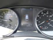 ✅ 2018 Nissan Rogue S • VIN: KNMAT2MV6JP620664 • Lot: 42872683. Listed on IAAI with 84,099 mi. Free auction sales archive from the USA and detailed vehicle history report at DreamBid. Image 7.