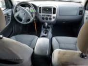 ✅ 2005 Ford Escape XLT • VIN: 1FMCU93125DA21079 • Lot: 91858515. Listed on Copart with 156,960 mi. Free auction sales archive from the USA and detailed vehicle history report at DreamBid. Image 8.