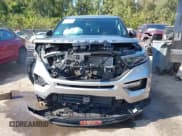 ✅ 2022 Ford Explorer XLT • VIN: 1FMSK8DH0NGB41727 • Lot: 43168025. Listed on IAAI with 28,706 mi. Free auction sales archive from the USA and detailed vehicle history report at DreamBid. Image 13.