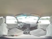 ✅ 2004 Toyota Tacoma PreRunner • VIN: 5TESM92N24Z368468 • Lot: 59561925. Wystawiony na Copart z przebiegiem 173 486 mil. Bezpłatny archiwum sprzedaży aukcyjnych z USA i szczegółowy raport historii pojazdu na DreamBid. Zdjęcie 14.