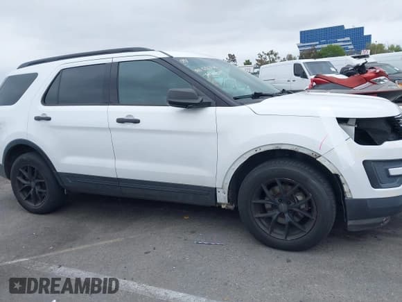 ✅ 2016 Ford Explorer • VIN: 1FM5K7BHXGGA72557 • Lot: 42160265. Listed on IAAI with 130,670 mi. Free auction sales archive from the USA and detailed vehicle history report at DreamBid. Image 14.