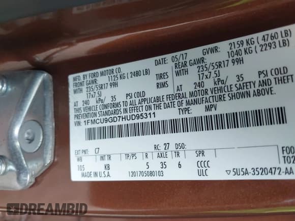 ✅ 2017 Ford Escape SE • VIN: 1FMCU9GD7HUD95311 • Lot: 42685526. Listed on IAAI with 95,785 mi. Free auction sales archive from the USA and detailed vehicle history report at DreamBid. Image 9.