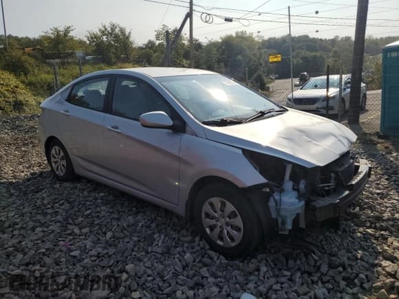 ✅ 2015 Hyundai Accent GLS • VIN: KMHCT4AEXFU928949 • Лот: 70545774. Опубликован ранее на Copart с пробегом 119 717 миль. Бесплатный доступ к архиву аукционных продаж из США и подробный отчёт об истории автомобиля на DreamBid. Изображение 4.