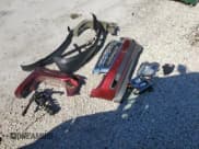 ✅ 2019 Chevrolet Tahoe LS • VIN: 1GNSCAKC0KR158793 • Lot: 68910685. Wystawiony na Copart z przebiegiem 93 292 mil. Bezpłatny archiwum sprzedaży aukcyjnych z USA i szczegółowy raport historii pojazdu na DreamBid. Zdjęcie 13.