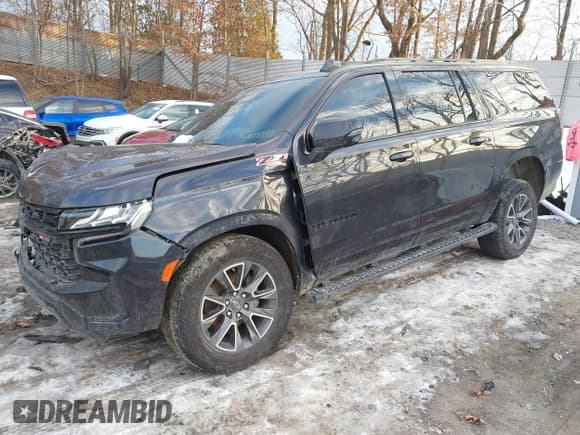 ✅ 2023 Chevrolet Suburban • VIN: 1GNSKDKL7PR559141 • Лот: 41444607. Опубликован ранее на IAAI с пробегом 59 087 миль. Бесплатный доступ к архиву аукционных продаж из США и подробный отчёт об истории автомобиля на DreamBid. Изображение 2.