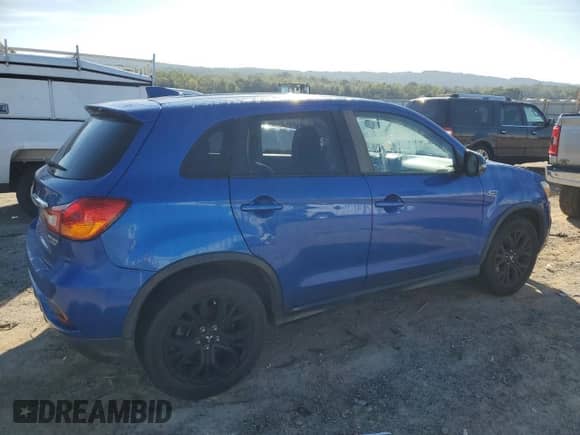 2019 Mitsubishi Outlander ES with VIN JA4AP3AU9KU009806, listed as a Copart auction lot 82188375 with 101,363 mi miles and Salvage title. Bid and sale history available at DreamBid. Image 3.