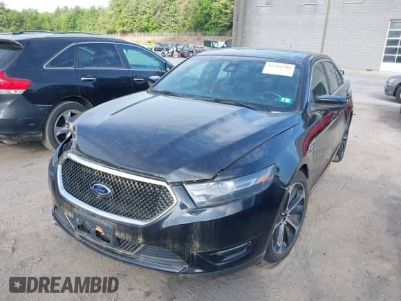 ✅ 2014 Ford Taurus SHO • VIN: 1FAHP2KT5EG136579 • Lot: 42384706. Listed on IAAI with 82,514 mi. Free auction sales archive from the USA and detailed vehicle history report at DreamBid. Image 17.