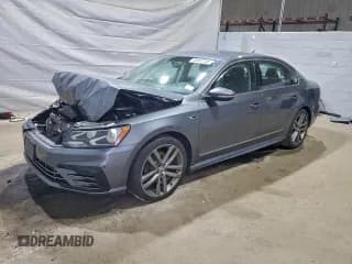 ✅ 2017 Volkswagen Passat R-Line • VIN: 1VWDT7A38HC035998 • Lot: 93887745. Wystawiony na Copart z przebiegiem 106 179 mil. Bezpłatny archiwum sprzedaży aukcyjnych z USA i szczegółowy raport historii pojazdu na DreamBid. Zdjęcie 1.