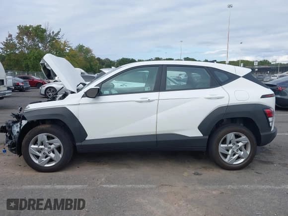 ✅ 2024 Hyundai Kona SE • VIN: KM8HACAB0RU175058 • Лот: 43225850. Опубликован ранее на IAAI с пробегом 24 809 миль. Бесплатный доступ к архиву аукционных продаж из США и подробный отчёт об истории автомобиля на DreamBid. Изображение 14.