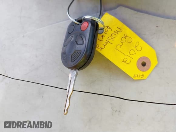 ✅ 2012 Ford Mustang V6 • VIN: 1ZVBP8EM2C5205421 • Лот: 39669657. Опубликован ранее на IAAI с пробегом 214 320 миль. Бесплатный доступ к архиву аукционных продаж из США и подробный отчёт об истории автомобиля на DreamBid. Изображение 11.