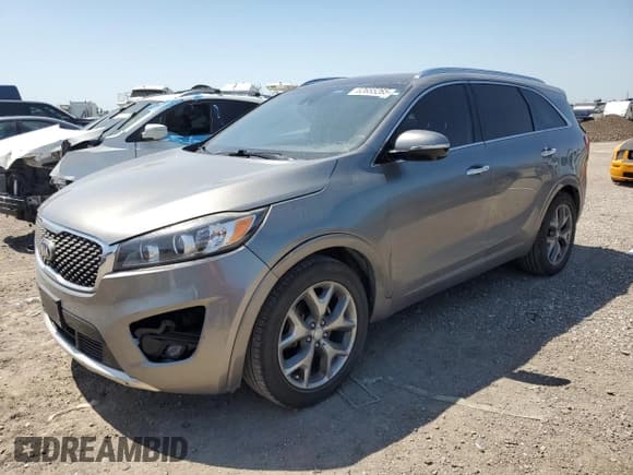 ✅ 2016 Kia Sorento SXL • VIN: 5XYPK4A15GG049674 • Lot: 52655265. Listed on Copart with 130,259 mi. Free auction sales archive from the USA and detailed vehicle history report at DreamBid. Image 1.