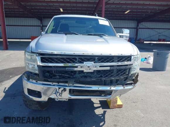 ✅ 2014 Chevrolet Silverado 2500HD LT • VIN: 1GC1KXC82EF139303 • Lot: 42747537. Listed on IAAI with 271,409 mi. Free auction sales archive from the USA and detailed vehicle history report at DreamBid. Image 13.