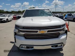 ✅ 2020 Chevrolet Silverado 1500 High Country • VIN: 1GCUYHEL9LZ377390 • Lot: 63809684. Wystawiony na Copart z przebiegiem Nie podano. Bezpłatny archiwum sprzedaży aukcyjnych z USA i szczegółowy raport historii pojazdu na DreamBid. Zdjęcie 5.