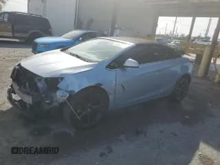 ✅ 2016 Buick Cascada Premium • VIN: W04WT3N53GG123410 • Lot: 92345235. Wystawiony na Copart z przebiegiem 114 755 mil. Bezpłatny archiwum sprzedaży aukcyjnych z USA i szczegółowy raport historii pojazdu na DreamBid. Zdjęcie 1.