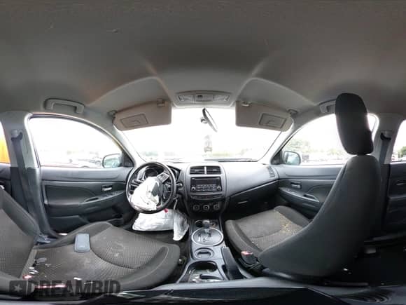 2016 Mitsubishi Outlander SE с VIN JA4AP3AWXGZ052112, выставлен на аукционе IAAI как лот 42740813 с пробегом 176 700 миль миль и . История ставок и продаж доступна на DreamBid. Изображение 18.