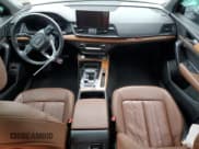 ✅ 2021 Audi Q5 Premium Plus • VIN: WA1E2AFY8M2040351 • Lot: 58650165. Wystawiony na Copart z przebiegiem 115 279 mil. Bezpłatny archiwum sprzedaży aukcyjnych z USA i szczegółowy raport historii pojazdu na DreamBid. Zdjęcie 8.