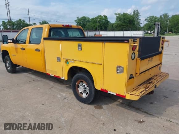 ✅ 2008 Chevrolet Silverado 2500HD • VIN: 1GBHK23658F224144 • Лот: 42512936. Опубликован ранее на IAAI с пробегом 234 333 миль. Бесплатный доступ к архиву аукционных продаж из США и подробный отчёт об истории автомобиля на DreamBid. Изображение 3.
