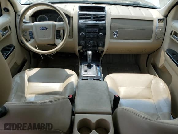 ✅ 2008 Ford Escape Limited • VIN: 1FMCU94128KB44833 • Lot: 59509875. Listed on Copart with 300,951 mi. Free auction sales archive from the USA and detailed vehicle history report at DreamBid. Image 8.