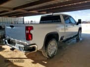 ✅ 2024 Chevrolet Silverado 2500HD LT • VIN: 1GC4YNE74RF239171 • Лот: 90011025. Опубликован ранее на Copart с пробегом 22 902 миль. Бесплатный доступ к архиву аукционных продаж из США и подробный отчёт об истории автомобиля на DreamBid. Изображение 3.