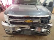 ✅ 2012 Chevrolet Silverado 2500HD LT • VIN: 1GC1KXC8XCF101945 • Lot: 71562095. Wystawiony na Copart z przebiegiem 183 156 mil. Bezpłatny archiwum sprzedaży aukcyjnych z USA i szczegółowy raport historii pojazdu na DreamBid. Zdjęcie 11.