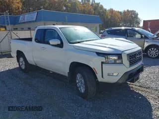 ✅ 2023 Nissan Frontier S • VIN: 1N6ED1CM5PN634140 • Lot: 43645990. Wystawiony na IAAI z przebiegiem 31 135 mil. Bezpłatny archiwum sprzedaży aukcyjnych z USA i szczegółowy raport historii pojazdu na DreamBid. Zdjęcie 1.