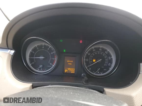 ✅ 2012 Suzuki Kizashi SLS Sport • VIN: JS2RF9A88C6100837 • Lot: 67149345. Wystawiony na Copart z przebiegiem 179 385 mil. Bezpłatny archiwum sprzedaży aukcyjnych z USA i szczegółowy raport historii pojazdu na DreamBid. Zdjęcie 9.