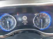 ✅ 2019 Chrysler Pacifica Limited • VIN: 2C4RC1GG4KR552357 • Lot: 43189981. Wystawiony na IAAI z przebiegiem 42 927 mil. Bezpłatny archiwum sprzedaży aukcyjnych z USA i szczegółowy raport historii pojazdu na DreamBid. Zdjęcie 7.