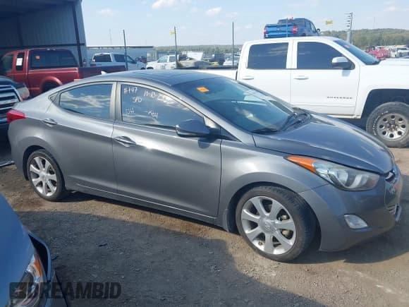 ✅ 2013 Hyundai Elantra GLS • VIN: 5NPDH4AE6DH412055 • Лот: 43463785. Опубликован ранее на IAAI с пробегом 200 248 миль. Бесплатный доступ к архиву аукционных продаж из США и подробный отчёт об истории автомобиля на DreamBid. Изображение 13.