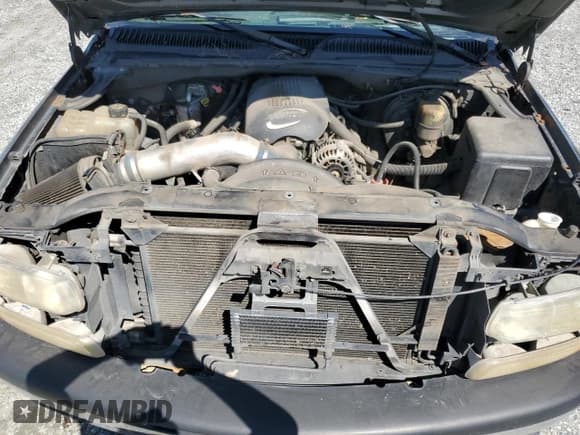 ✅ 2002 Chevrolet Silverado 1500 LS • VIN: 2GCEC19T221315633 • Lot: 84916865. Listed on Copart with 415,846 mi. Free auction sales archive from the USA and detailed vehicle history report at DreamBid. Image 11.