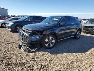 ✅ 2024 Audi Q5 Premium • VIN: WA1ABAFYXR2039532 • Lot: 90537685. Wystawiony na Copart z przebiegiem 21 566 mil. Bezpłatny archiwum sprzedaży aukcyjnych z USA i szczegółowy raport historii pojazdu na DreamBid. Zdjęcie 1.