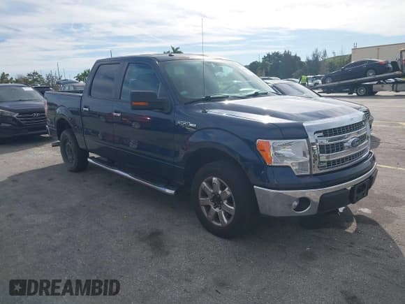 ✅ 2014 Ford F-150 XL • VIN: 1FTEW1CM5EKF36320 • Lot: 43916942. Listed on IAAI with 141,790 mi. Free auction sales archive from the USA and detailed vehicle history report at DreamBid. Image 1.