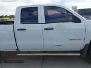 ✅ 2016 Chevrolet Silverado 2500HD Work Truck • VIN: 1GC2KUEG5GZ132452 • Lot: 43248557. Wystawiony na IAAI z przebiegiem 195 035 mil. Bezpłatny archiwum sprzedaży aukcyjnych z USA i szczegółowy raport historii pojazdu na DreamBid. Zdjęcie 13.